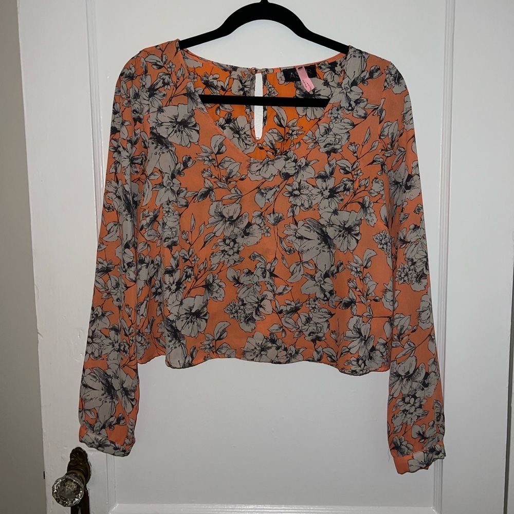 ASTR Orange Floral Long Sleeve Cropped Blouse
